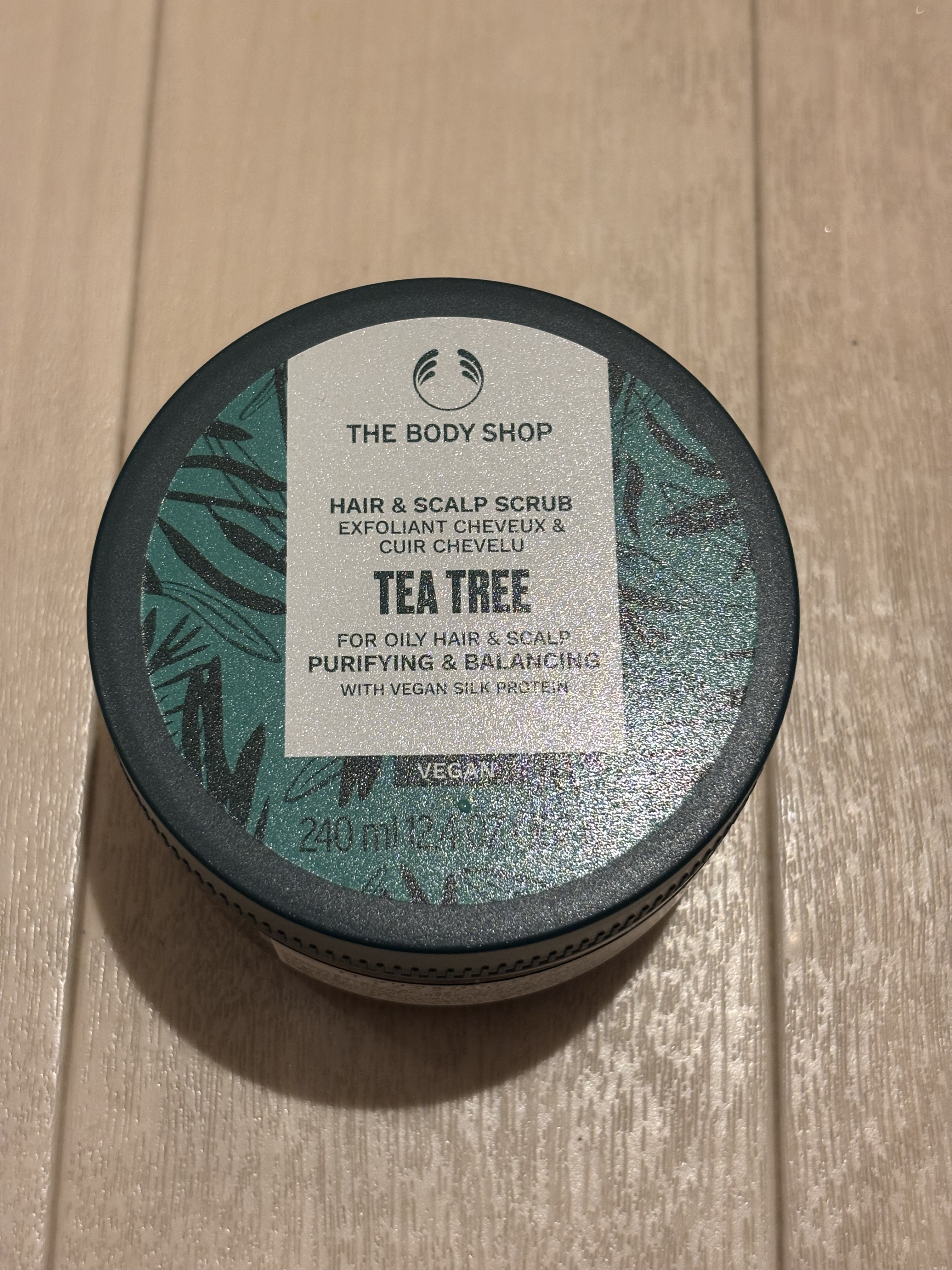 ティーツリー クリア&バランシング ヘアスクラブ/THE BODY SHOP/市販シャンプーを使ったクチコミ（1枚目）