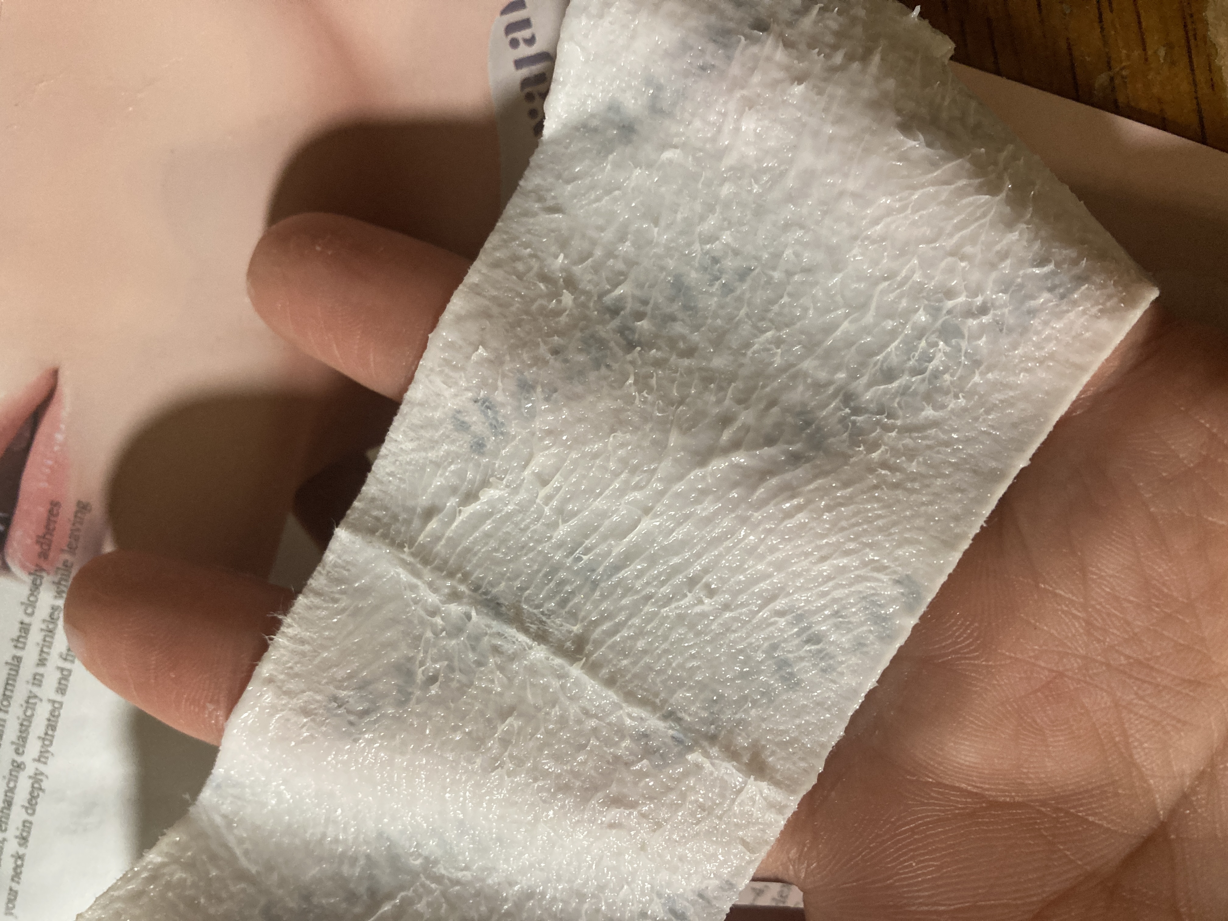 リジュビネイティングネックリンクルコントロールマスク/avajar/ネック・デコルテケアを使ったクチコミ（2枚目）