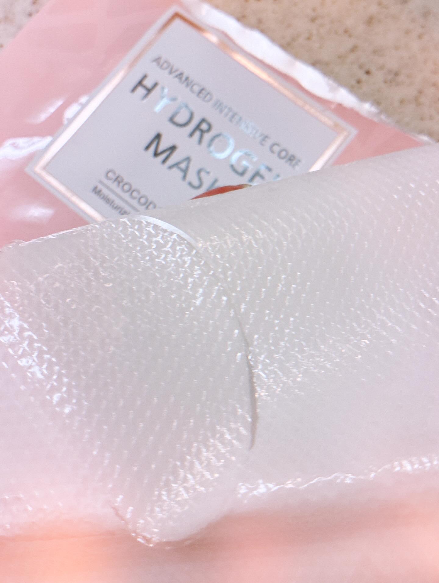 クロコダイルオイルハイドロゲルマスク /RADICELL/シートマスク・パックを使ったクチコミ（3枚目）