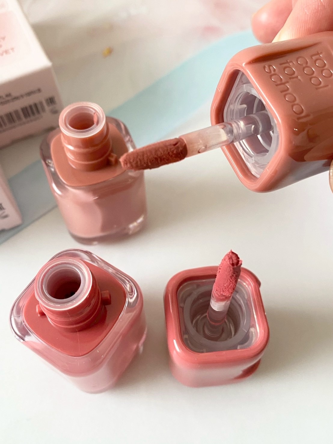 スウェイリップベルベット #07 ミューティッドチェリ/too cool for school/リップティントを使ったクチコミ（2枚目）