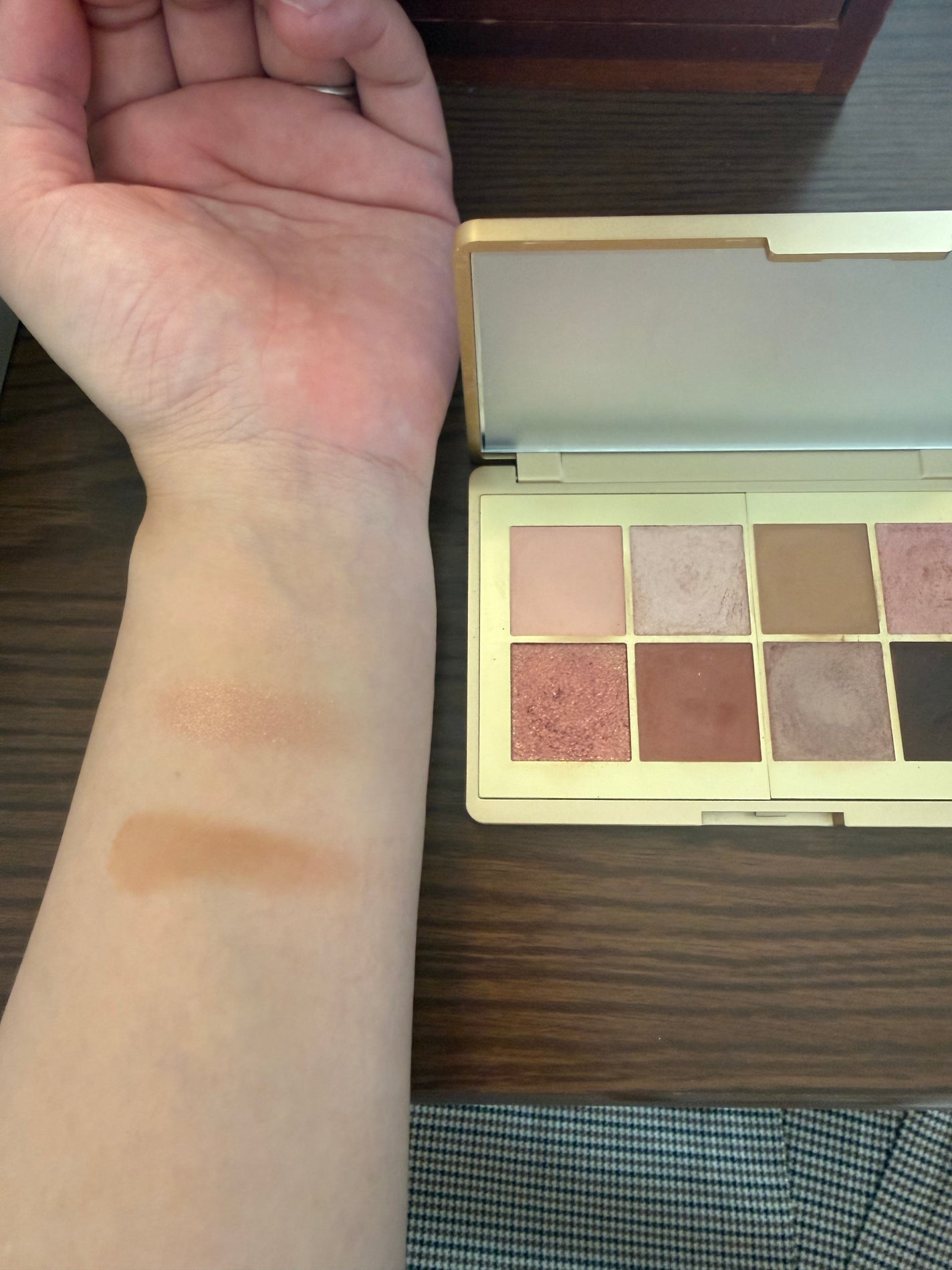 ジャパン イン ブルーム アイシャドウ パレット/ローラ メルシエ/アイシャドウパレットを使ったクチコミ(4枚目)