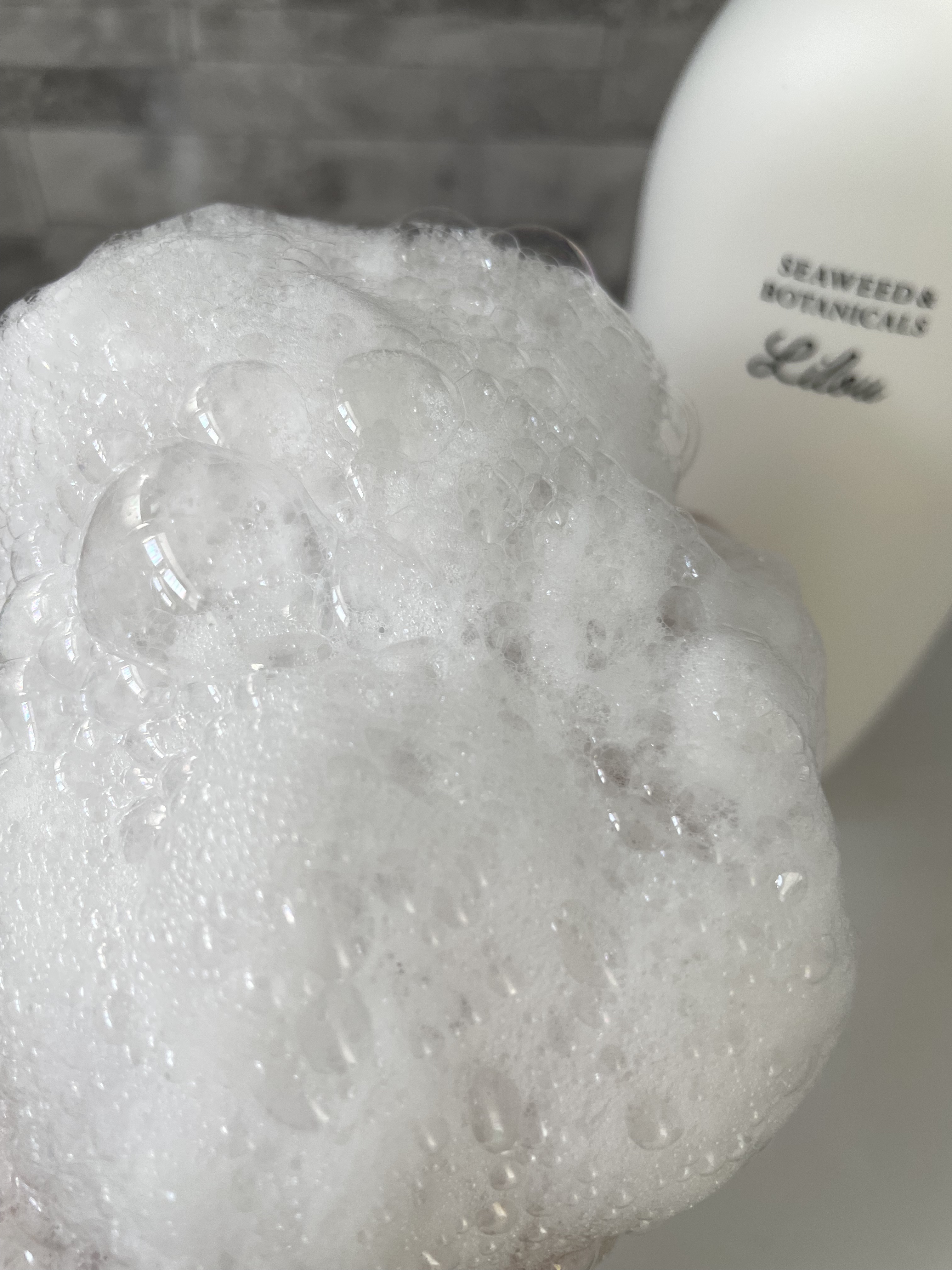 Lilou リル ラグジュアリーシャンプー/トリートメント/Lilou/市販シャンプーを使ったクチコミ（2枚目）