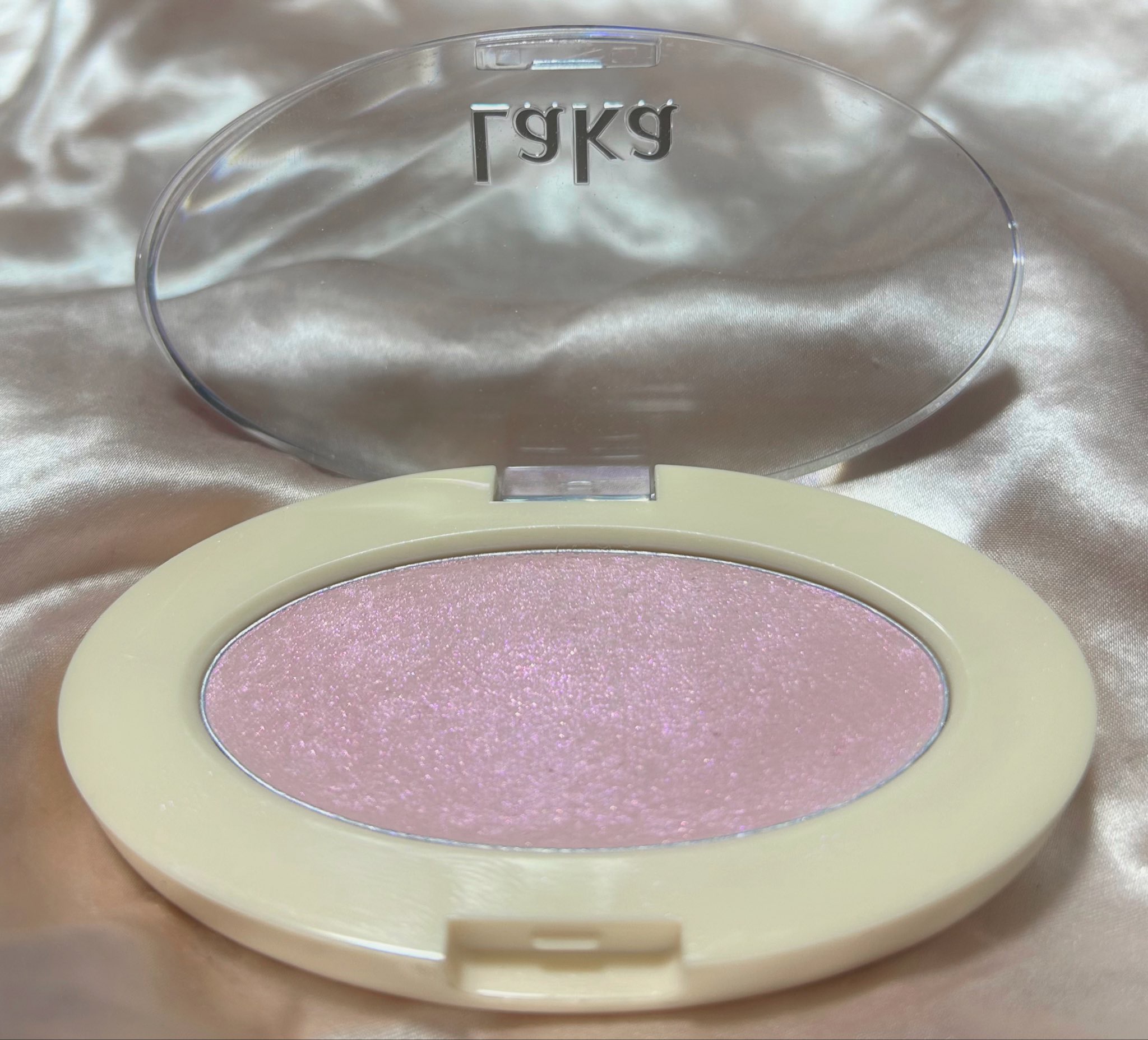 ドリームビームハイライター/Laka/パウダーハイライトを使ったクチコミ（2枚目）