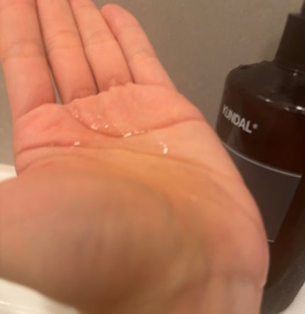 KUNDAL クンダル H&Mシャンプー/ヘアトリートメント ペアー&フリージアのクチコミ「以前使って
良かったので
香り違いで購入
シャンプー、トリートメントの感じは
当然変わらず
.....」(3枚目)