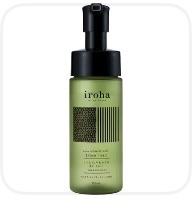 イロハ インティメートウォッシュ フォームタイプ  ベルガモットとビターオレンジの香り 150ml/iroha INTIMATE CARE/デリケートゾーンケアを使ったクチコミ（1枚目）