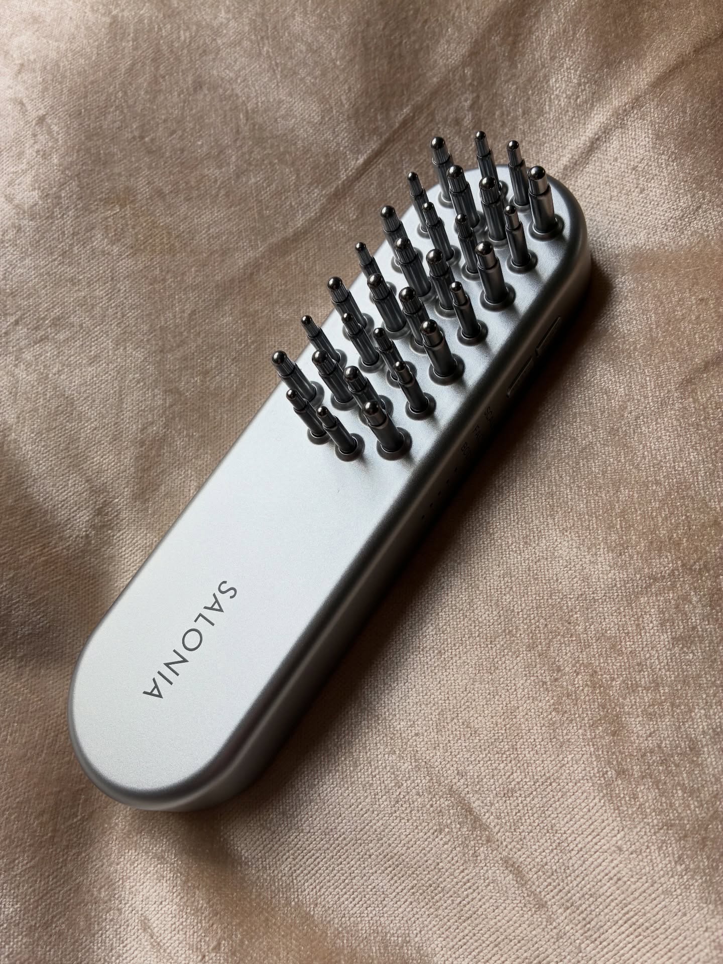 EMSリフトブラシ/SALONIA/ボディケア美容家電を使ったクチコミ（1枚目）