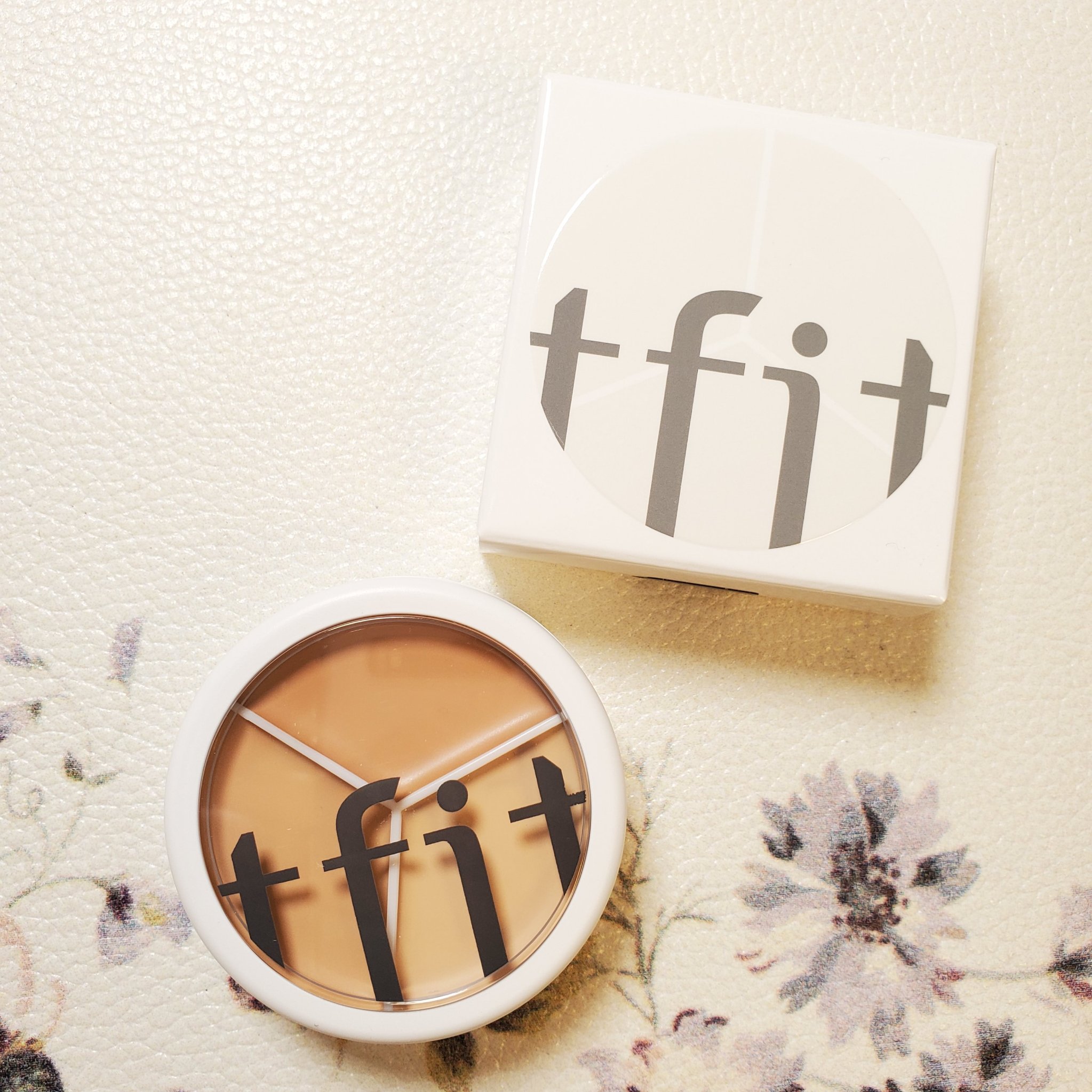 カバーアッププロコンシーラー/TFIT/パレットコンシーラーを使ったクチコミ（1枚目）