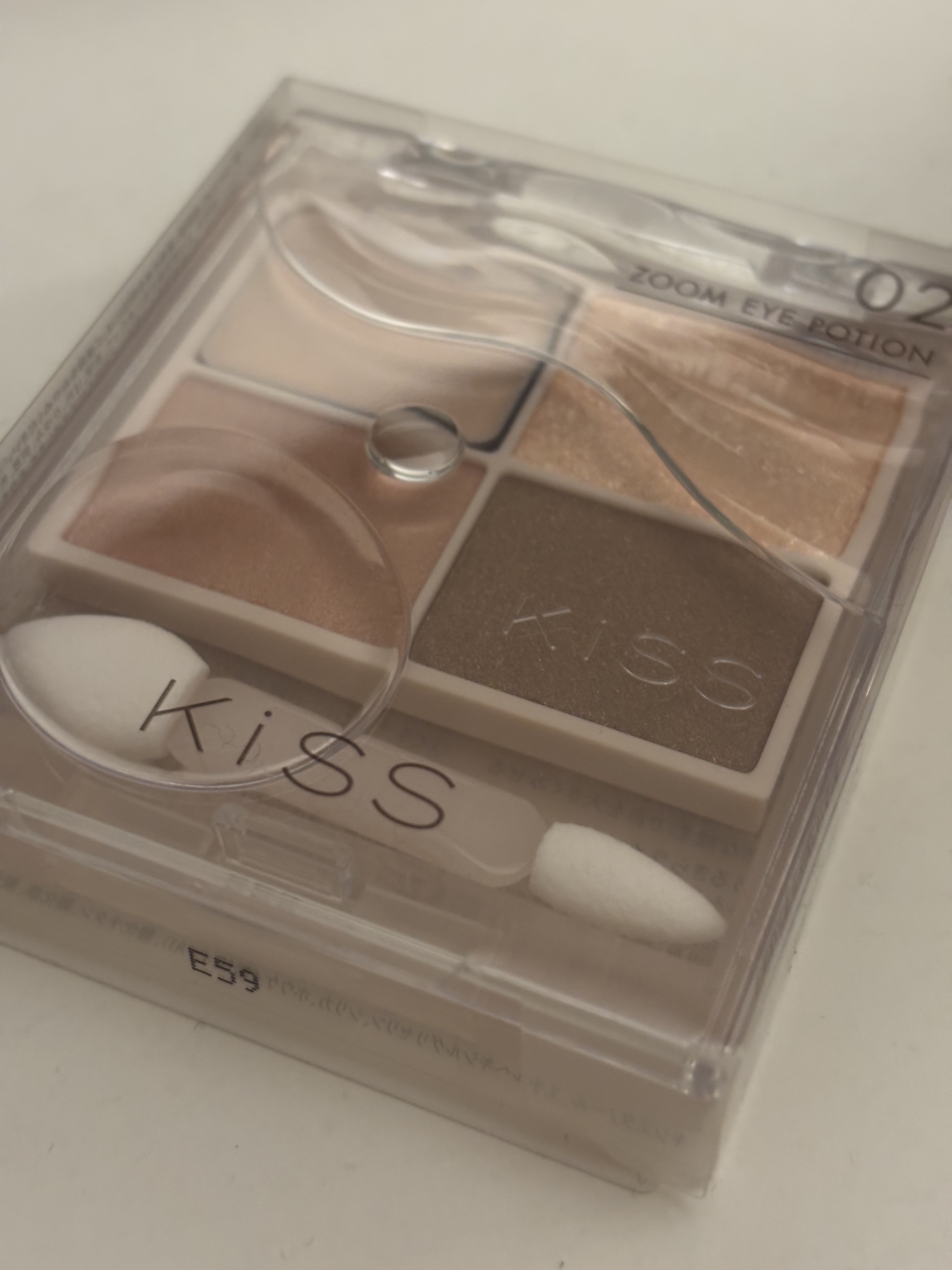キス ズームアイポーション 02 メープルフロー/KiSS/アイシャドウパレットを使ったクチコミ（1枚目）