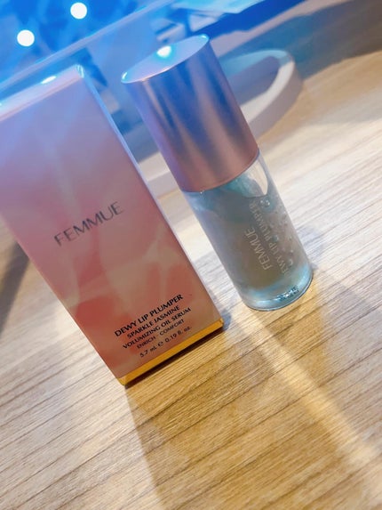 デューイー リッププランパー スパークル/FEMMUE/リッププランパーを使ったクチコミ(1枚目)