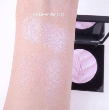 オールアワーズ ハイパールミナイザー/YVES SAINT LAURENT BEAUTE/パウダーハイライトを使ったクチコミ(2枚目)