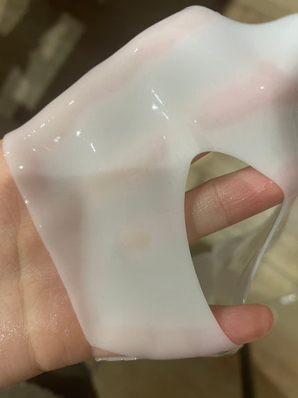 レッドコラーゲンハイドロゲルマスク/avajar/シートマスク・パックを使ったクチコミ(2枚目)