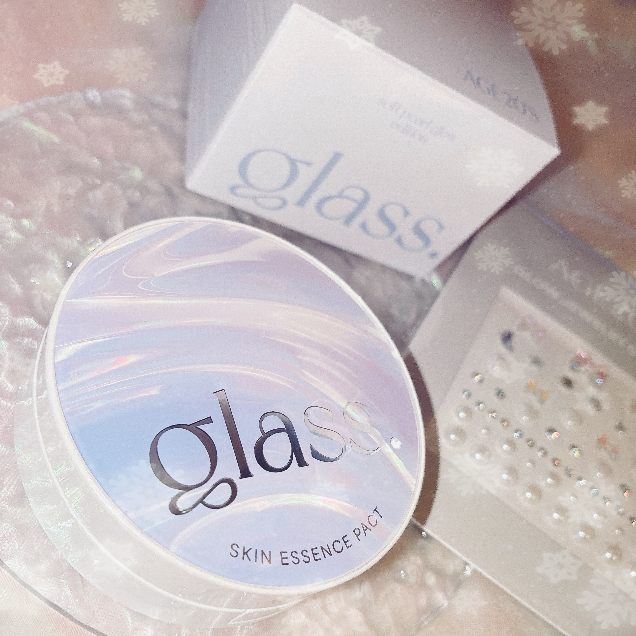 AGE20’s GLASS SKIN ESSENCE PACT  PERFECTのクチコミ「❄️AGE20’s  GLASS SKIN ESSENCE PACT  PERFECT❄️

.....」（1枚目）