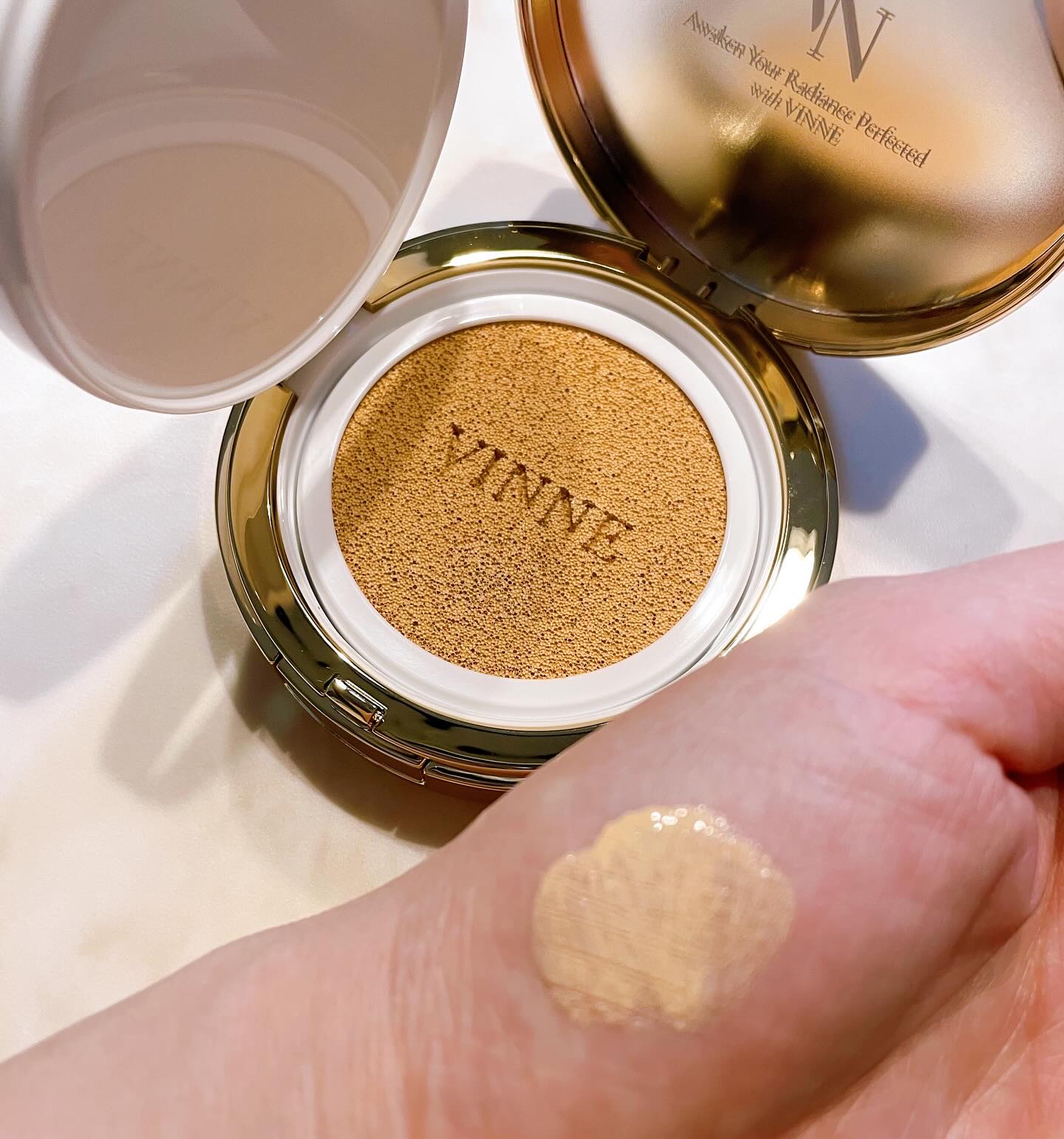 プレステージグロウスキンフィットクッション/VINNE /クッションファンデーションを使ったクチコミ（3枚目）