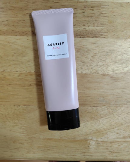 キューミースウィートボムホワイトクリーム/AGARISM/ボディクリームを使ったクチコミ(1枚目)