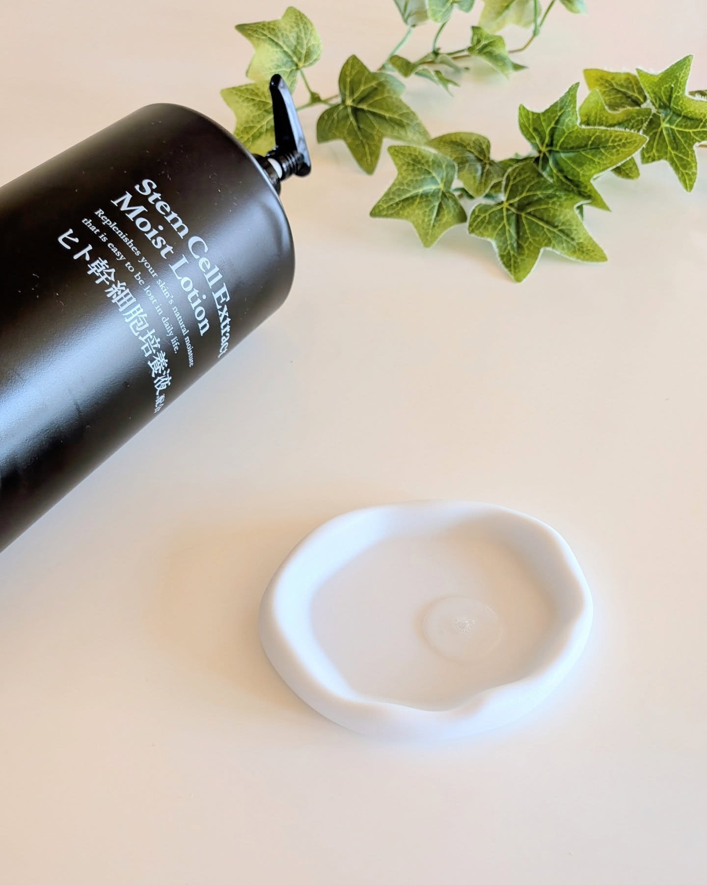 ヒト幹細胞培養液配合化粧水／黒/プラチナレーベル/化粧水を使ったクチコミ（3枚目）