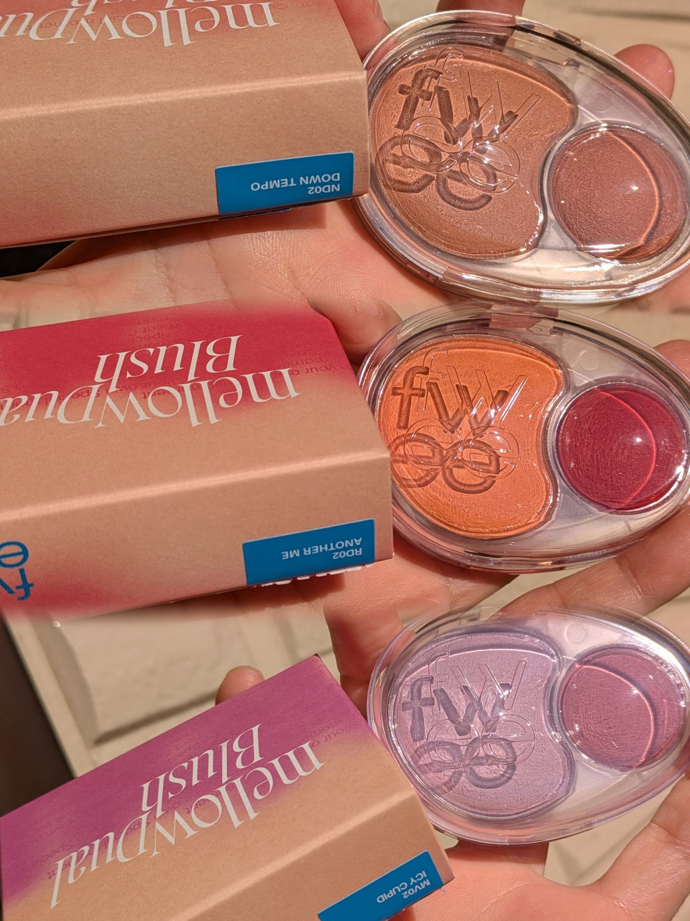 デュアルチークメロウ/fwee/ジェル・クリームチークを使ったクチコミ(1枚目)