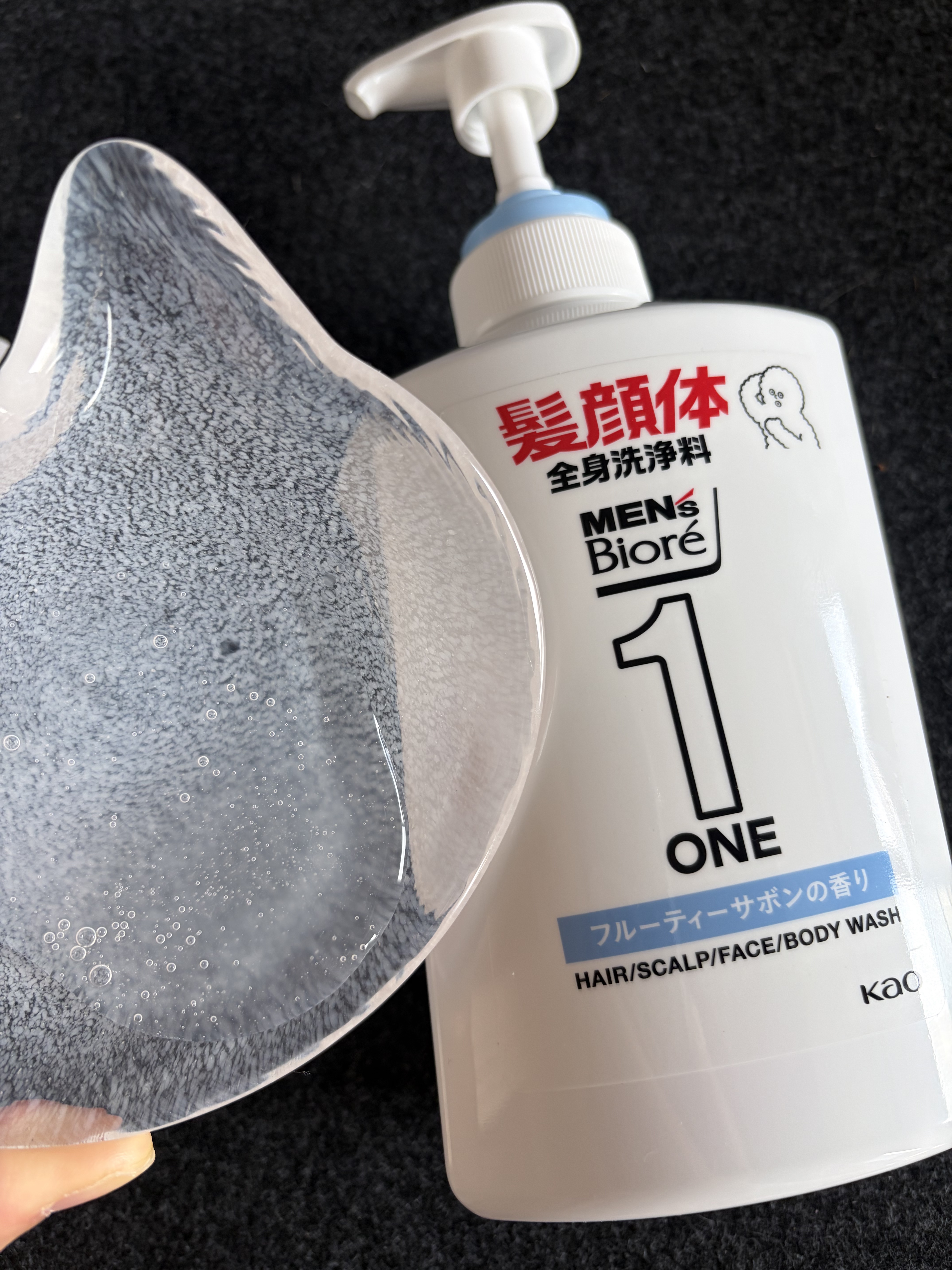 ONE オールインワン全身洗浄料 清潔感のあるフルーティーサボンの香り/メンズビオレ/洗顔フォームを使ったクチコミ（2枚目）