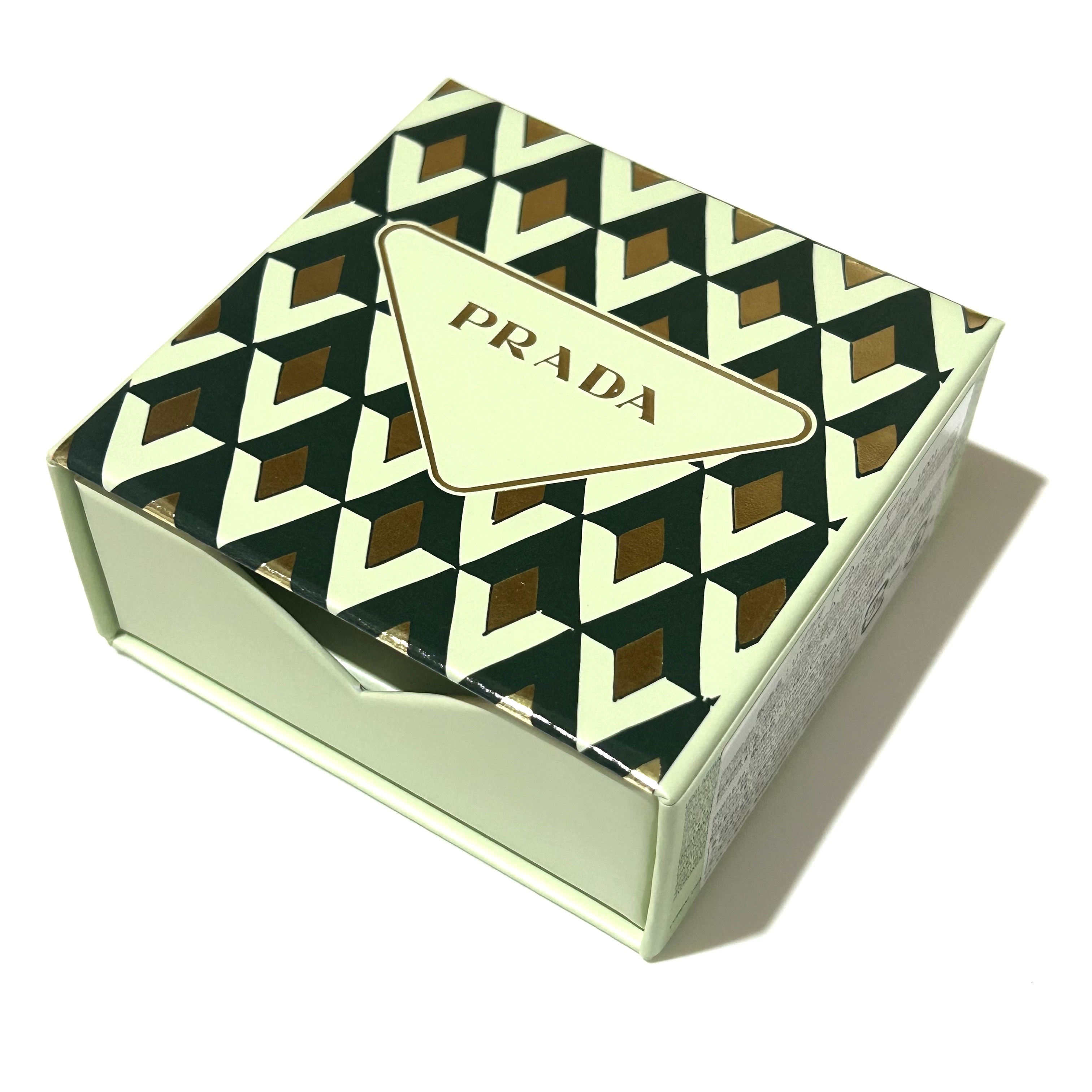 プラダ バーム ミニ セット/PRADA BEAUTY/メイクアップキットを使ったクチコミ（2枚目）