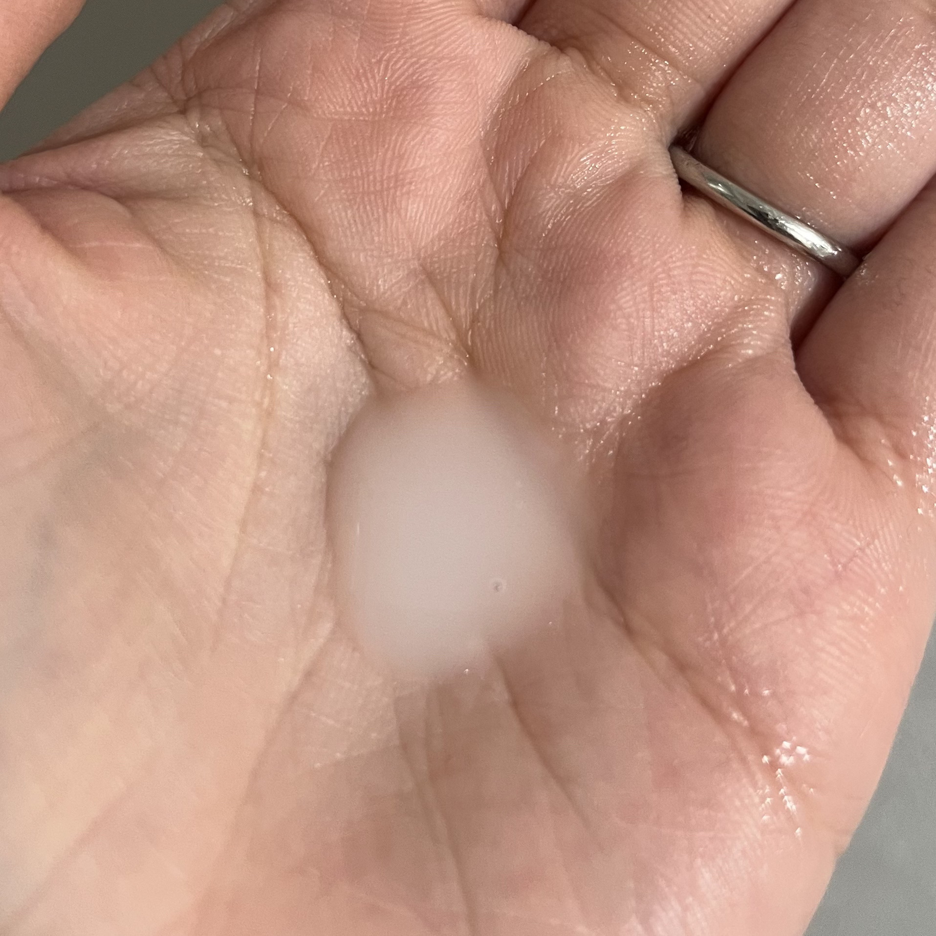 ウェルダーマニードル100 エクソソームアンプル 3g/WellDerma/美容液を使ったクチコミ（2枚目）