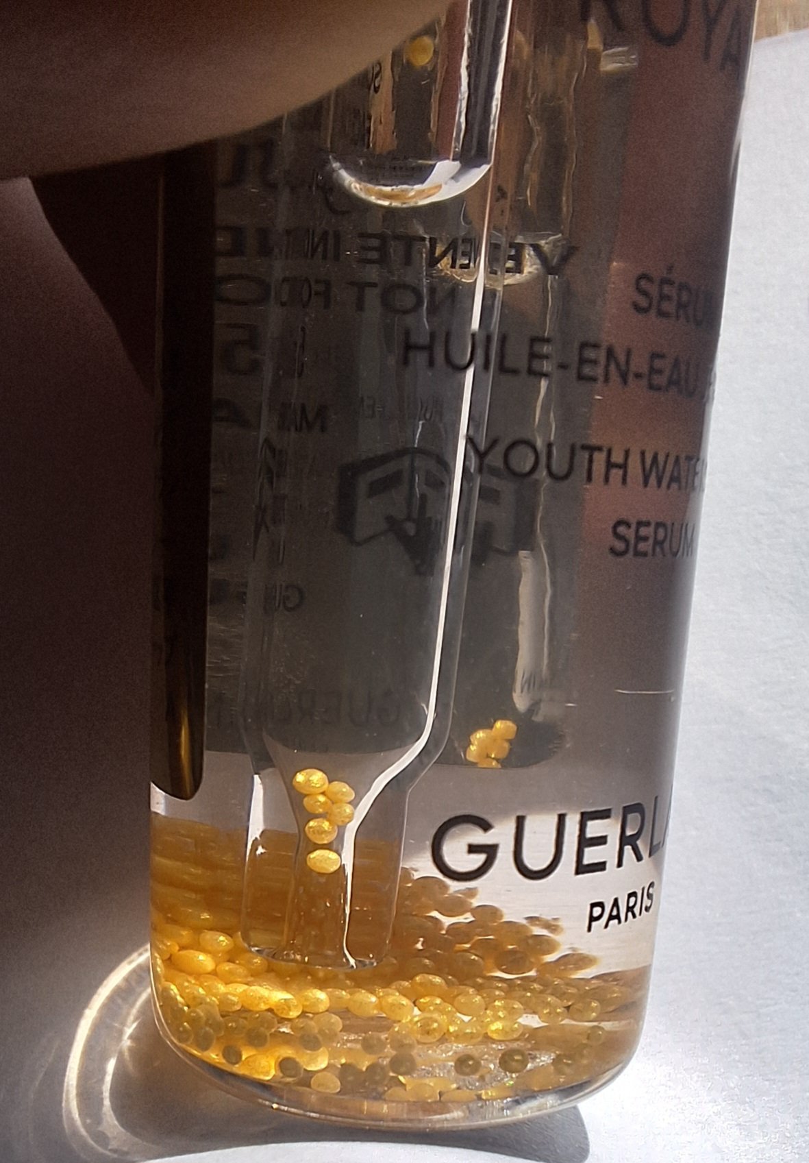 アベイユ ロイヤル ウォータリー オイル セロム/GUERLAIN/美容液を使ったクチコミ（2枚目）