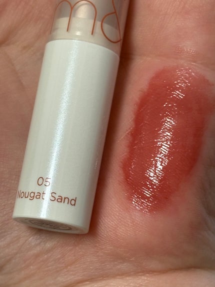 グラスティングメルティングバーム 05 ヌガーサンド(Nougat Sand)/rom&nd/リップバームの画像