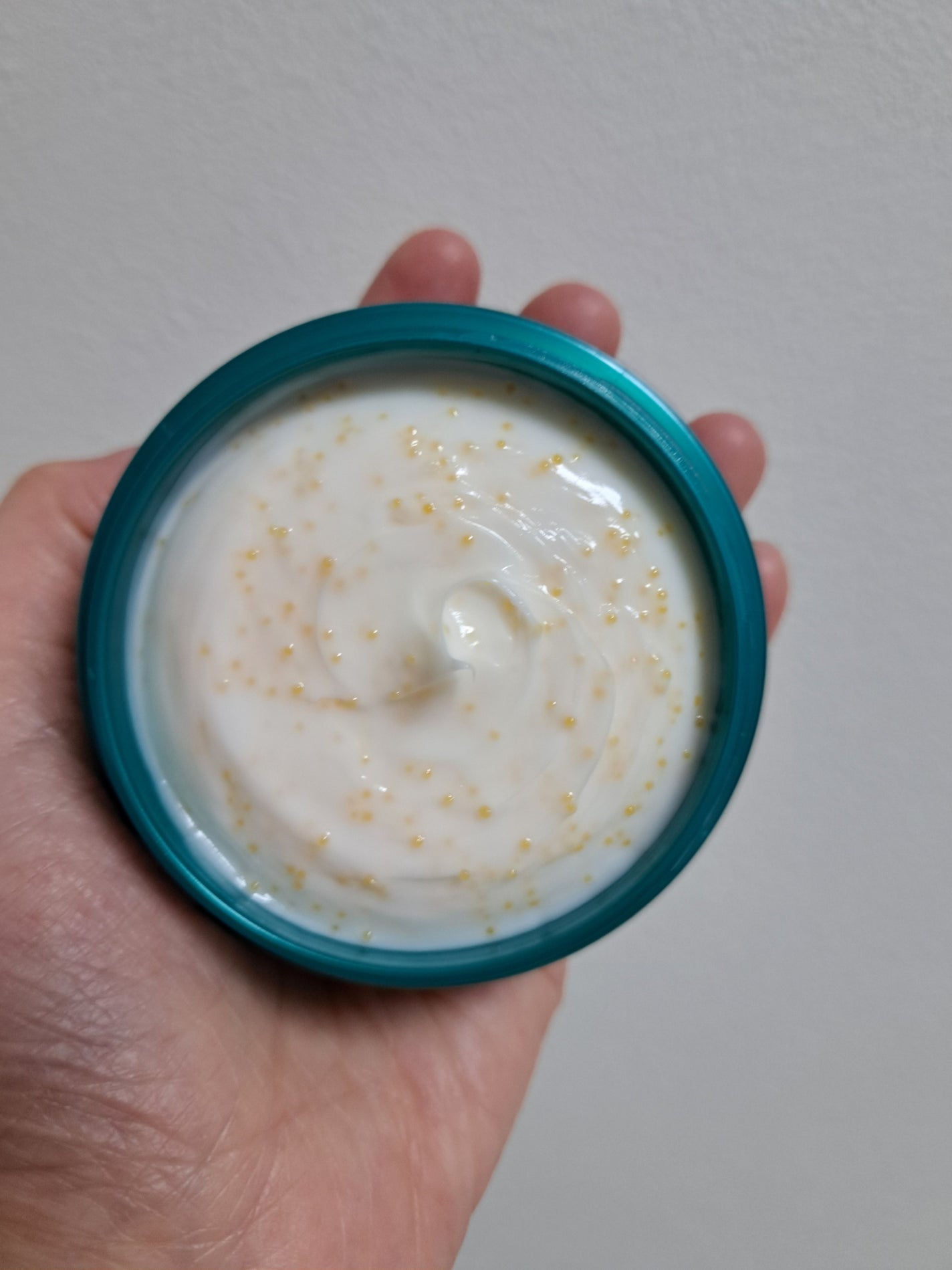 ビューティーチャージ ナイトスペリア/アトリックス/ハンドクリームを使ったクチコミ(1枚目)