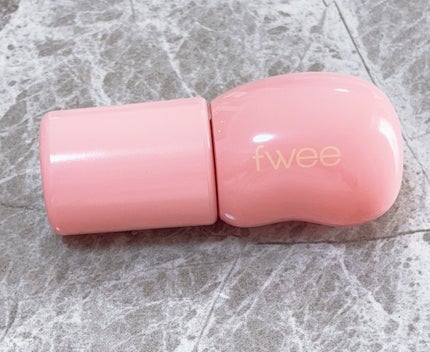 フィー 3Dボリューミンググロス/fwee/リップグロスを使ったクチコミ(1枚目)