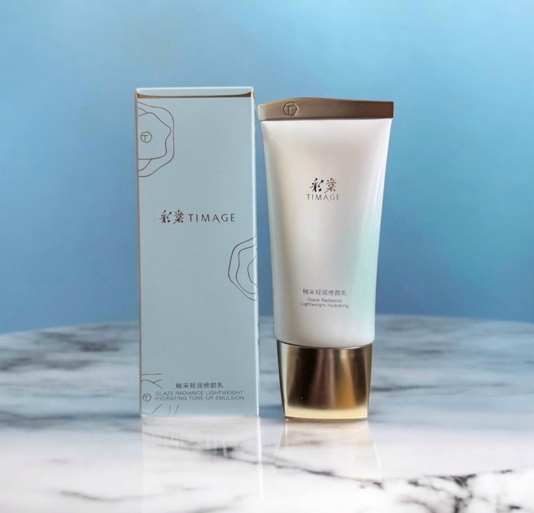 TIMAGE (ティメージ)メイクアップベース

これ一本でライトベースメイクを叶える2WAY化粧下地

乳液のような柔らかなテクスチャー

伸びがよくさらっとした使用感

軽やかな使い心地です

カラーは、#200芙玉白

こちらは、ブル