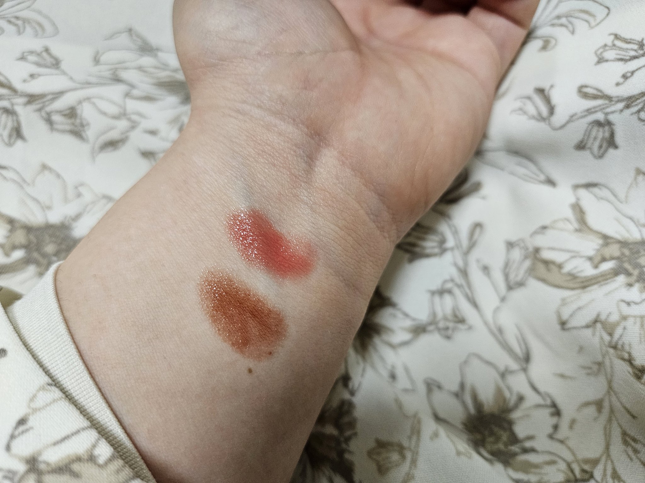 ハグマイリップ　カラーロックプランピーバーム/up2me/口紅を使ったクチコミ（3枚目）