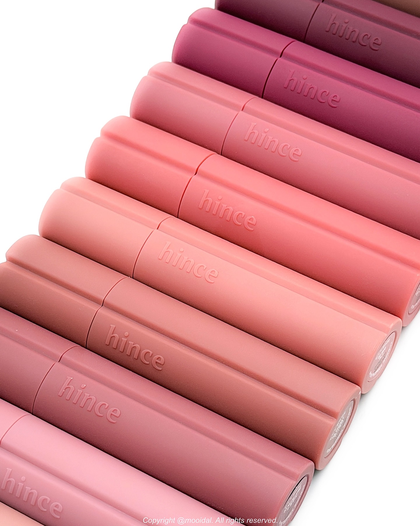 NU BLUR TINT/hince/リップティントを使ったクチコミ（3枚目）