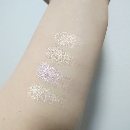 SELVE プリズムショットマルチハイライトパレットのクチコミ「#コスメ購入品
#コスメスウォッチ
#コスメレビュー
セルブ/SELVE
プリズムショッ.....」(3枚目)