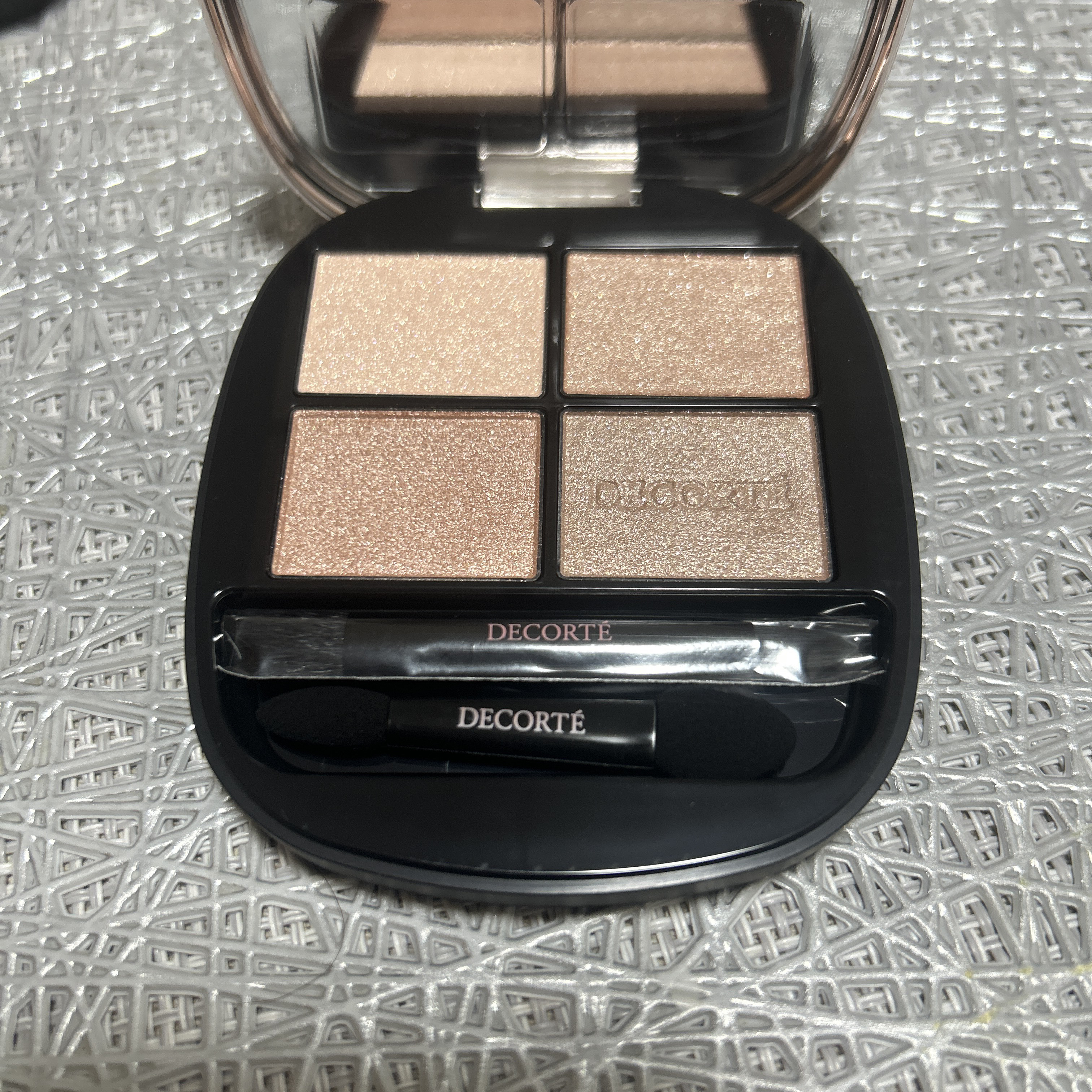 オイル リッチ グロウ ルース パウダー/SUQQU/ルースパウダーを使ったクチコミ（3枚目）