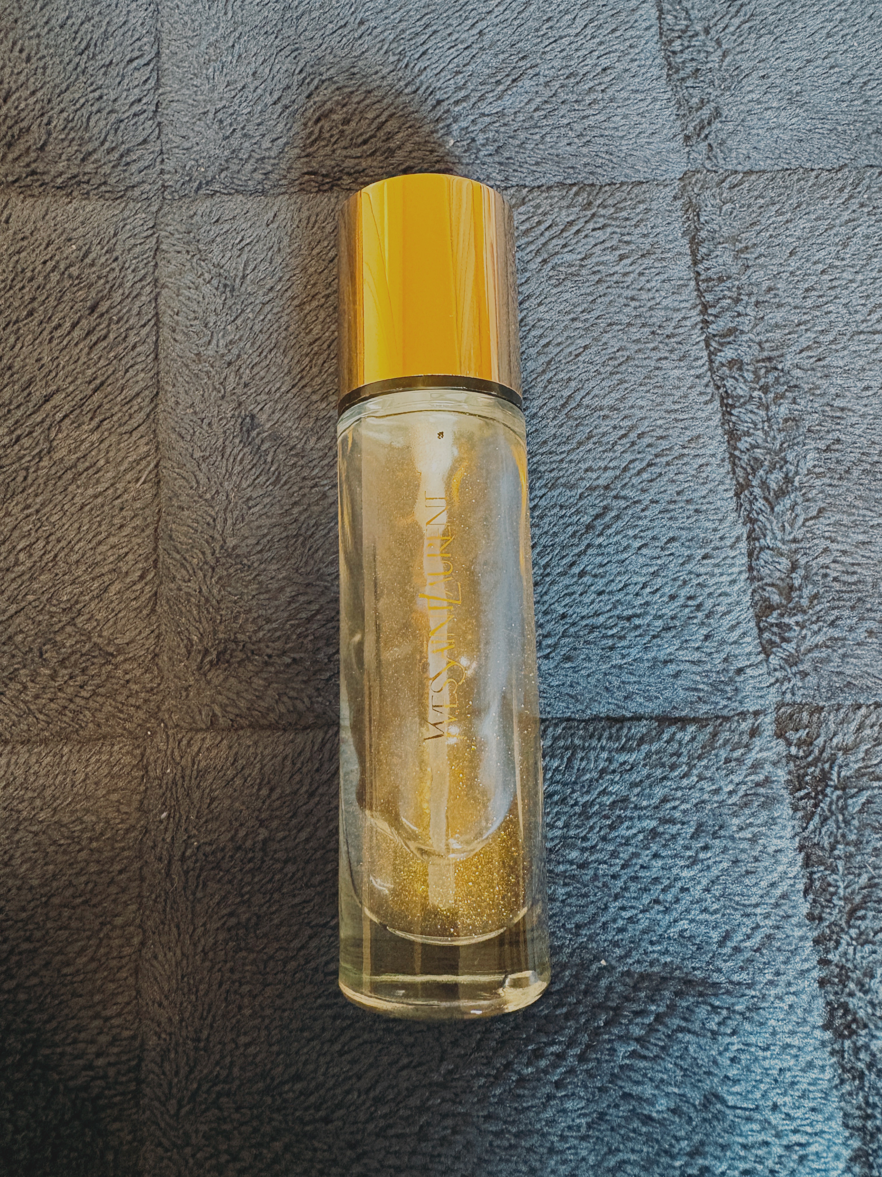 ラディアント タッチ ブラープライマー/YVES SAINT LAURENT BEAUTE/化粧下地を使ったクチコミ（1枚目）