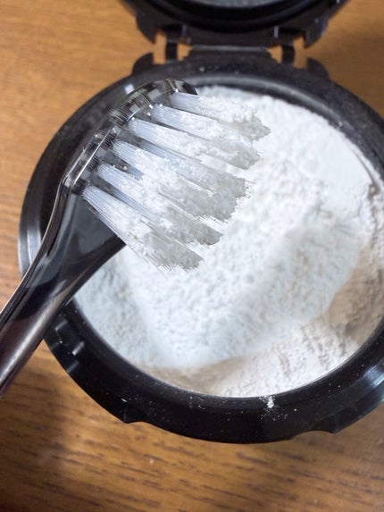 Dr.Oral Dr.オーラルデンタルブラシのクチコミ「◎歯の徹底美白のための”粉ハミガキ”がリニューアル
◎世界唯一の独自開発卵殻由来『バイオ3Dア.....」(2枚目)