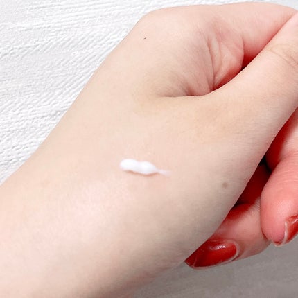 ソリッド パフューム ホワイトアプリコット/LUAFEE/練り香水を使ったクチコミ(2枚目)