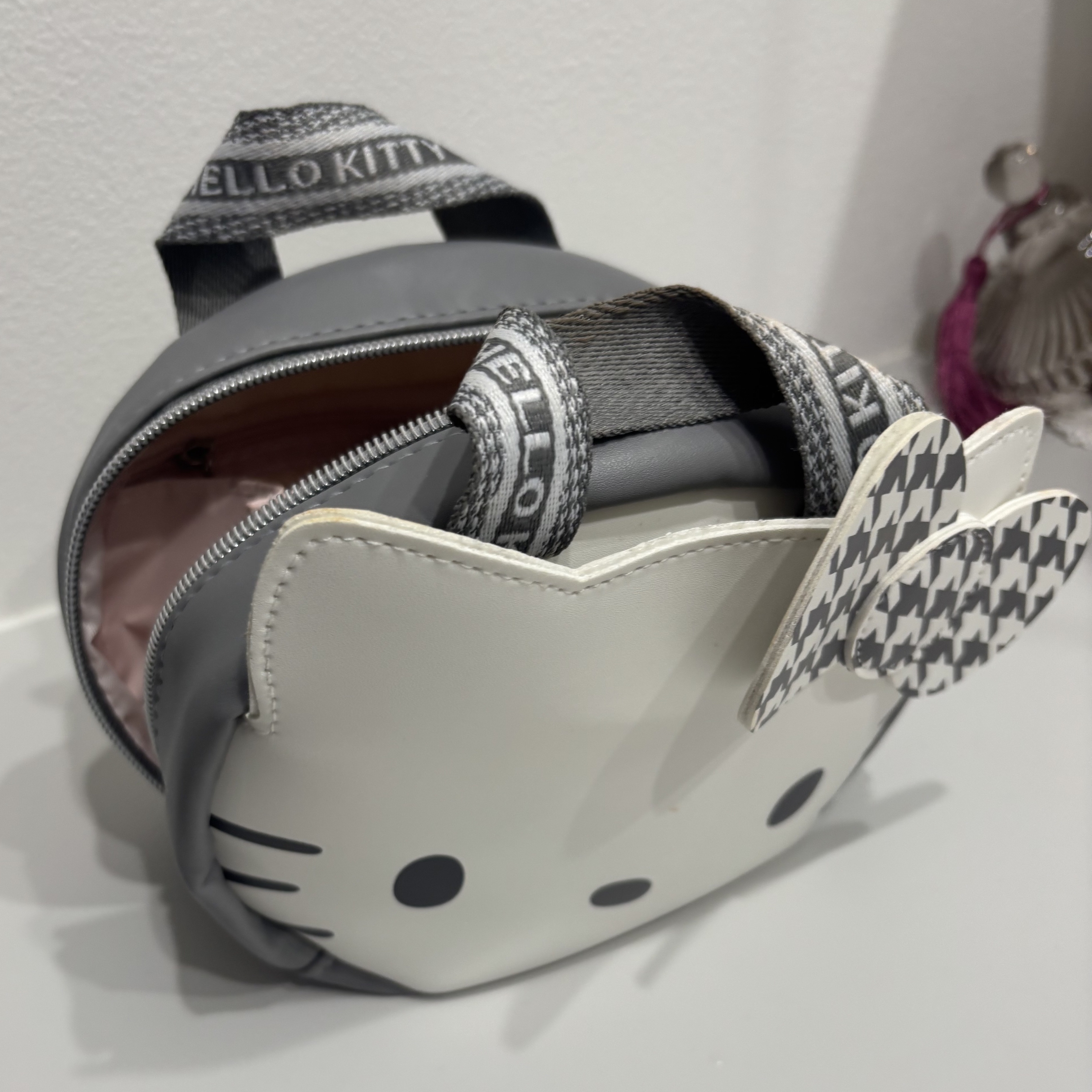 フィー 3Dボリューミンググロス/fwee/リップグロスを使ったクチコミ（1枚目）