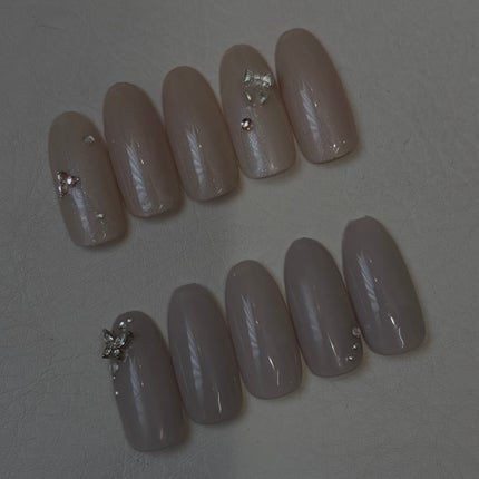 𐔌՞ . .՞ 𐦯 on LIPS 「いいね、保存嬉しいです🎶#ネイル#ジェルネイル#垢抜け#ネイル..」(1枚目)