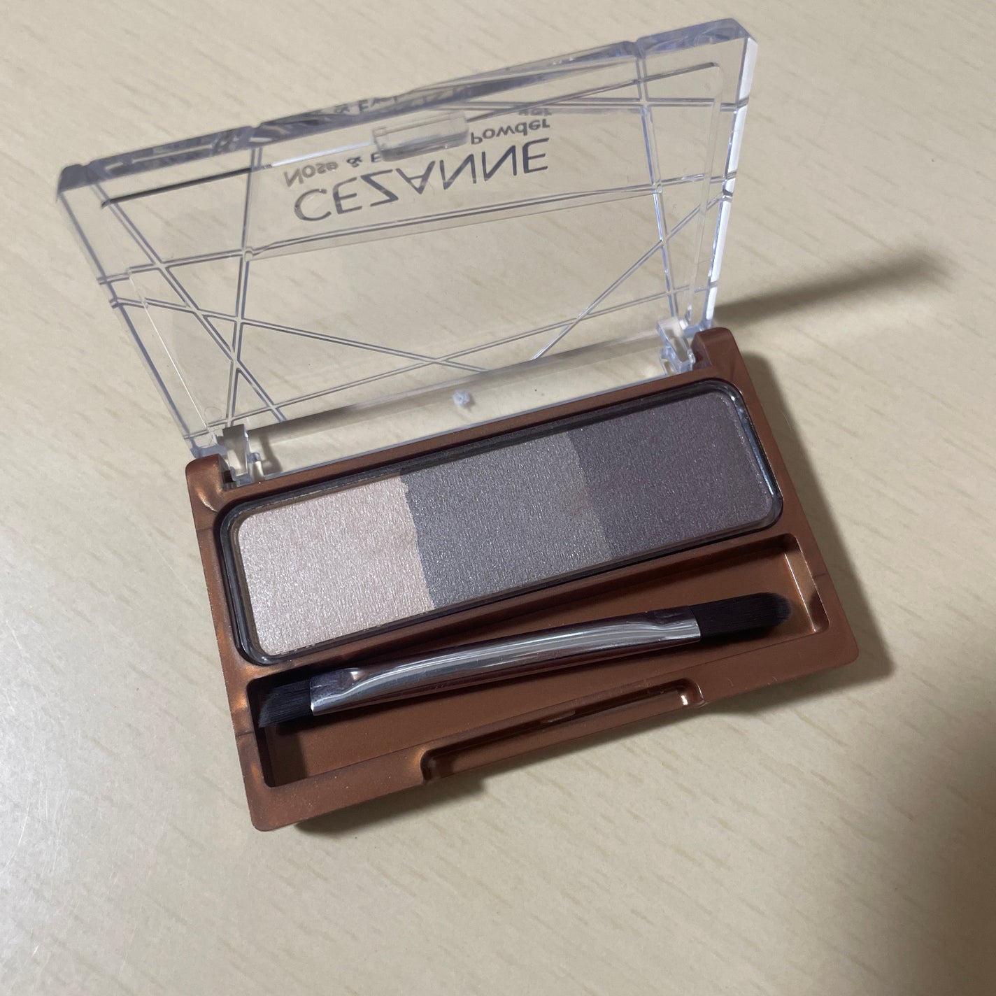 ノーズ&アイブロウパウダー/CEZANNE/パウダーアイブロウを使ったクチコミ(1枚目)