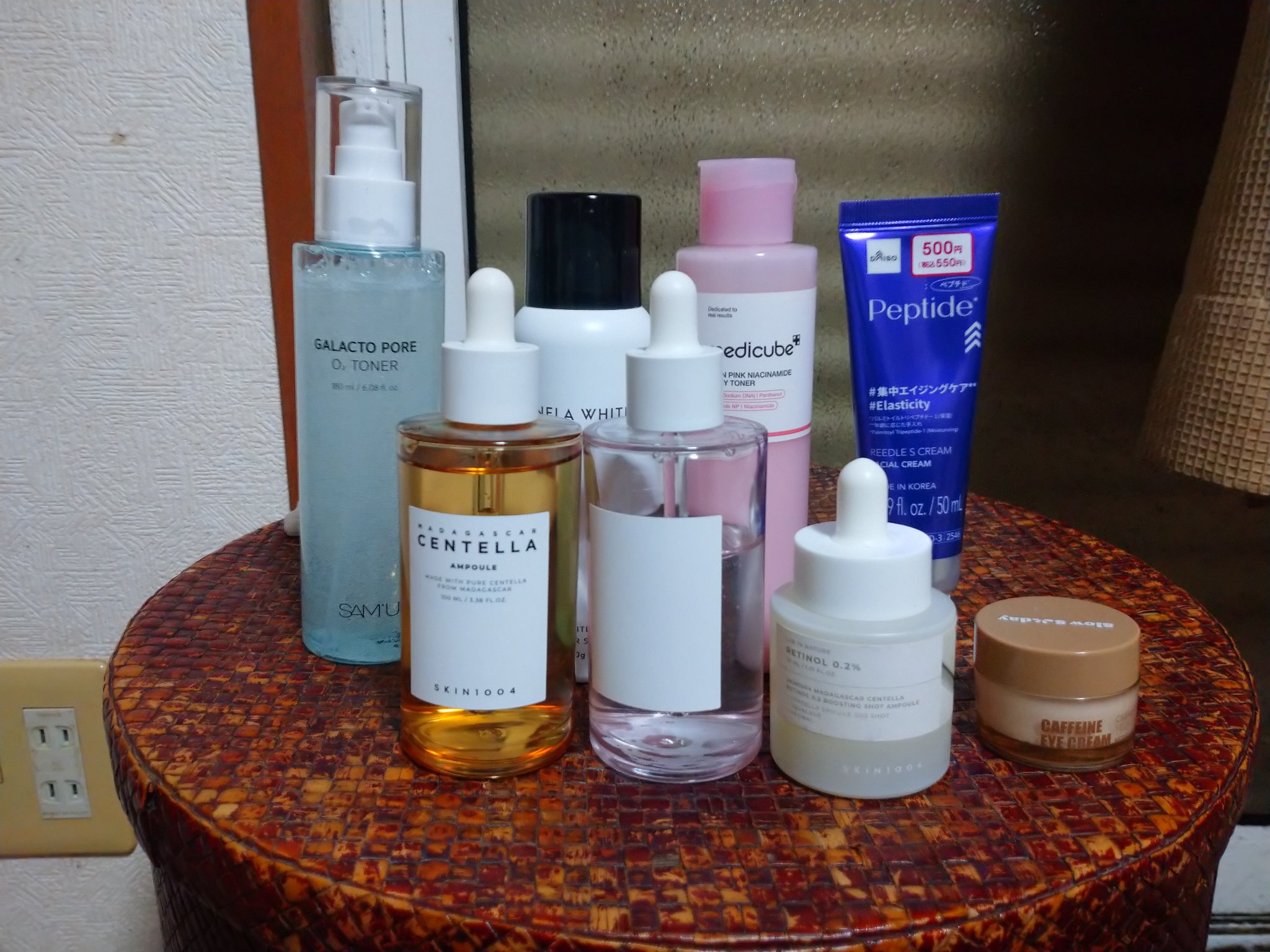 🌃夜のスキンケア 記録用

SAM'Uサミュ ガラクトポア オーツートナー➔ANELA WHITEアネラホワイト➔MEDICUBEPDRNピンクナイアシンアミドミルキートナー➔SKIN1004センテラ アンプル、SKIN1004ポアマイジ