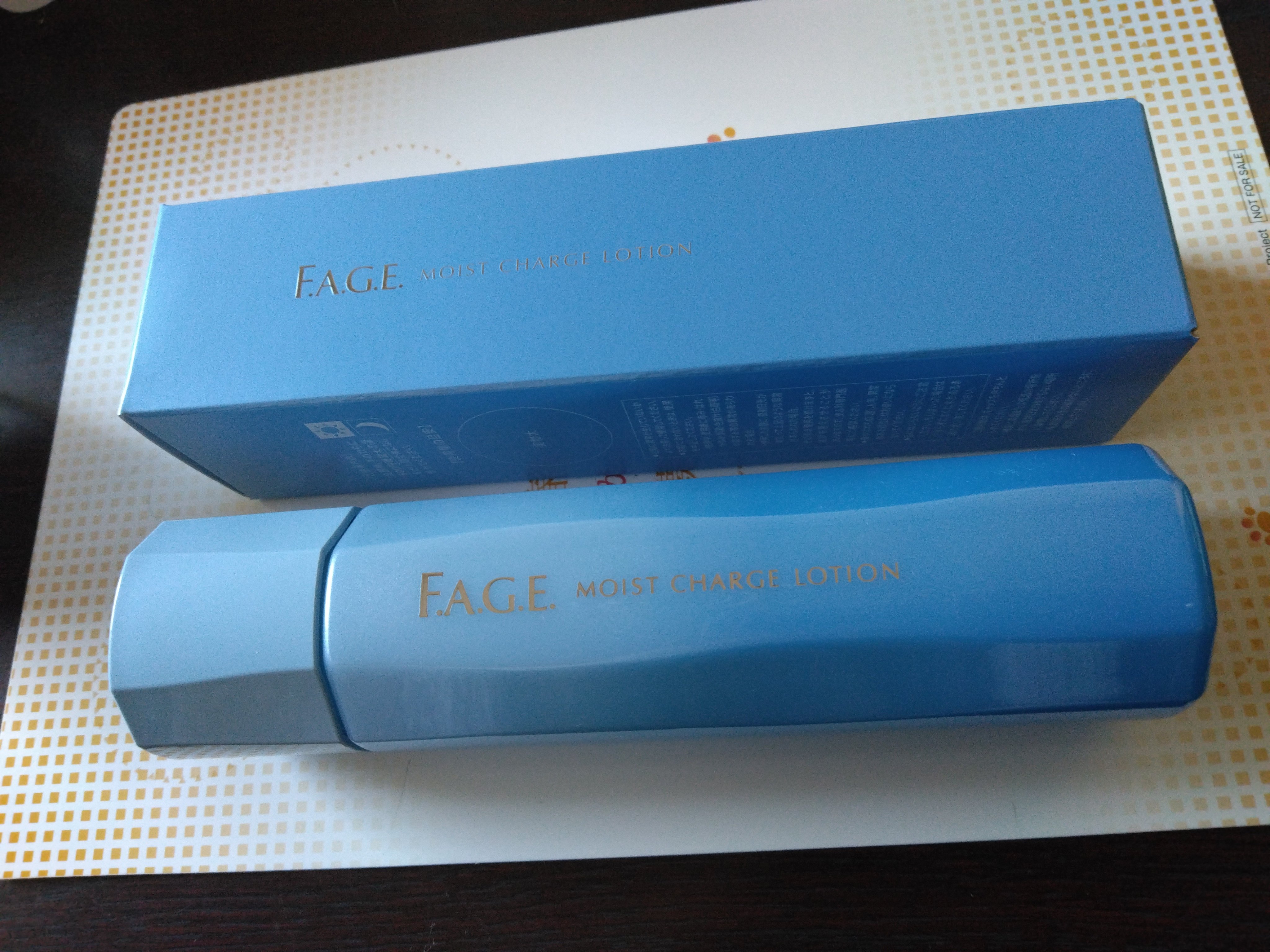 Ｆ.Ａ.Ｇ.Ｅ. モイストチャージ ローション濃密しっとり/F.A.G.E.(エファージュ)/化粧水を使ったクチコミ（2枚目）