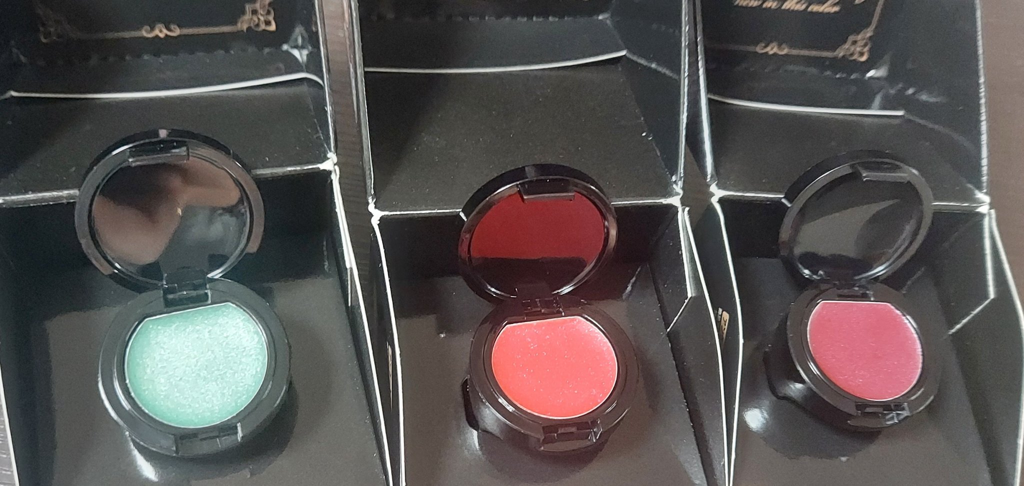 ポンデクルール　刀剣乱舞ONLINE　マルチカラーバーム/クレアボーテ/単色アイシャドウを使ったクチコミ（3枚目）