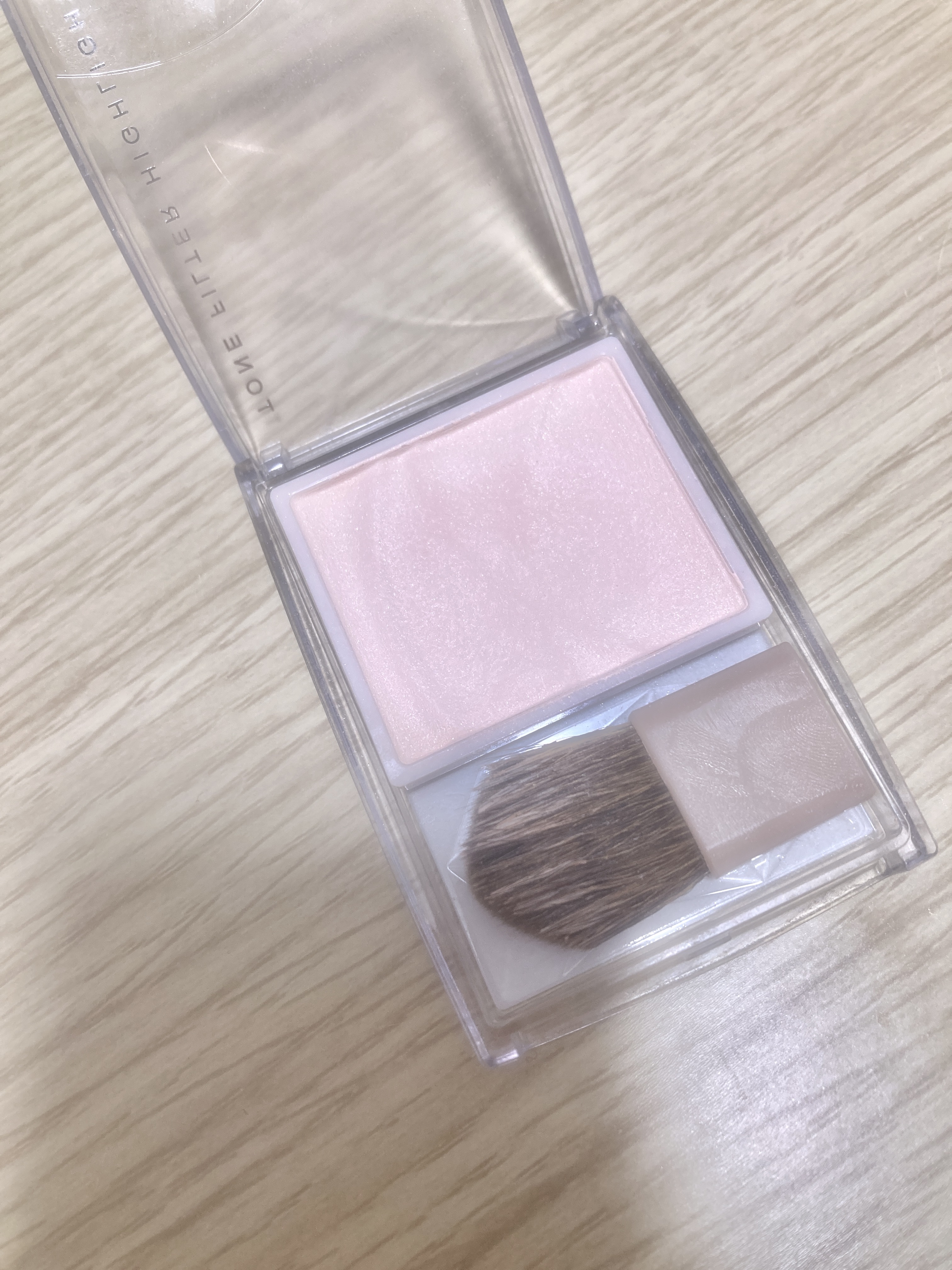 トーンフィルターハイライト/CEZANNE/パウダーハイライトを使ったクチコミ（1枚目）