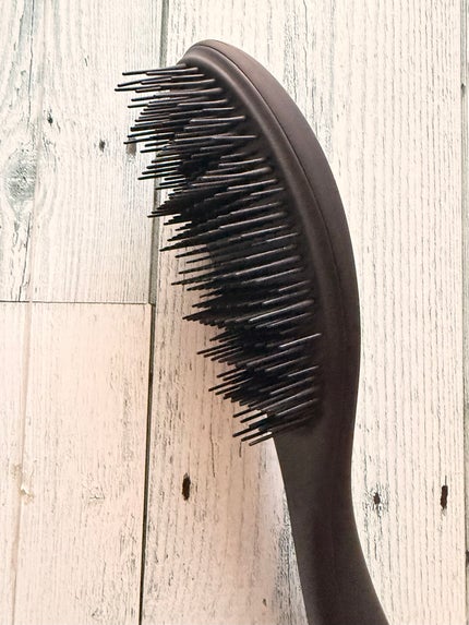 87saku ハナサク デタングリングブラシ/87saku/ヘアブラシを使ったクチコミ(3枚目)