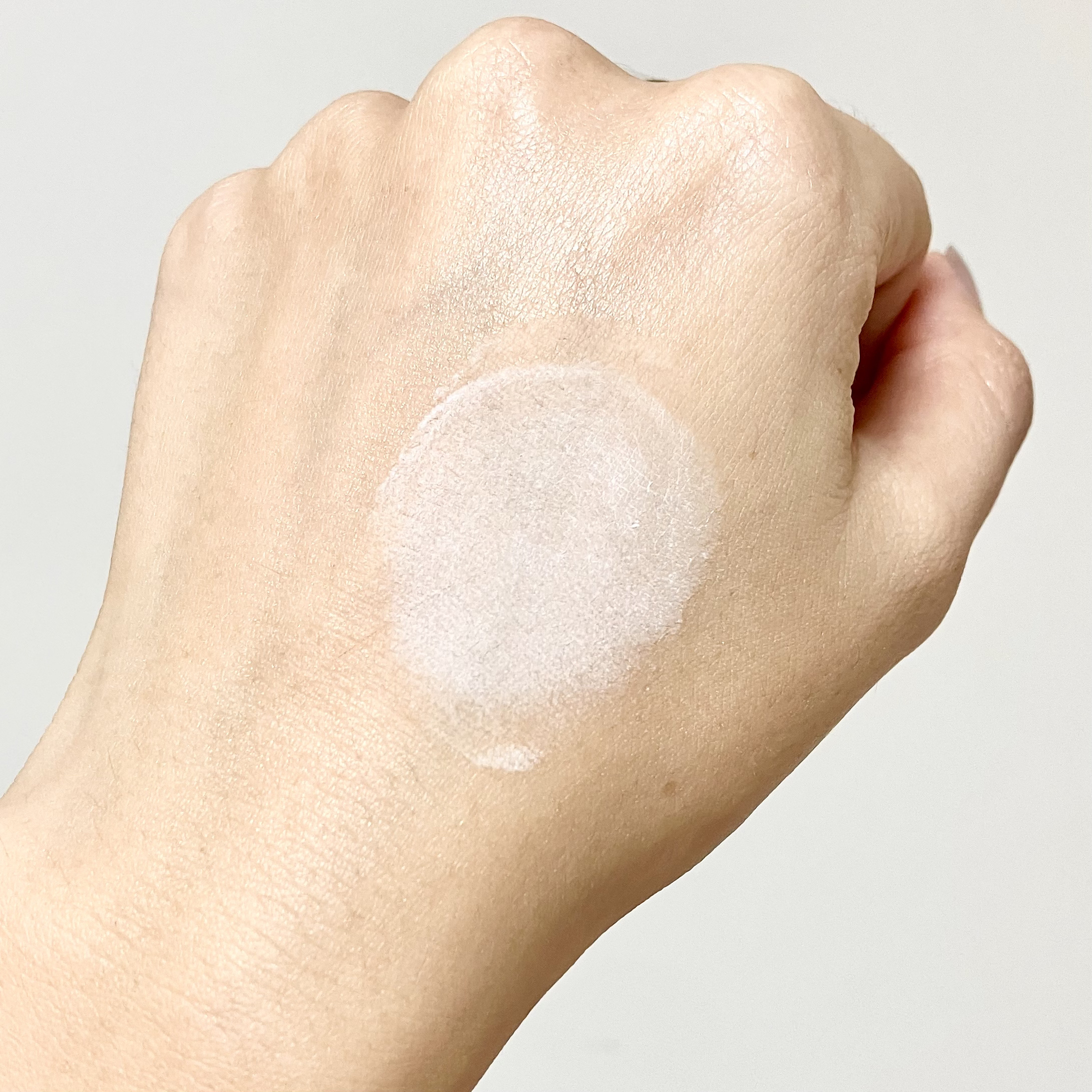 トランスルーセントセットエッセンシャルパウダー/TFIT/ルースパウダーを使ったクチコミ（3枚目）