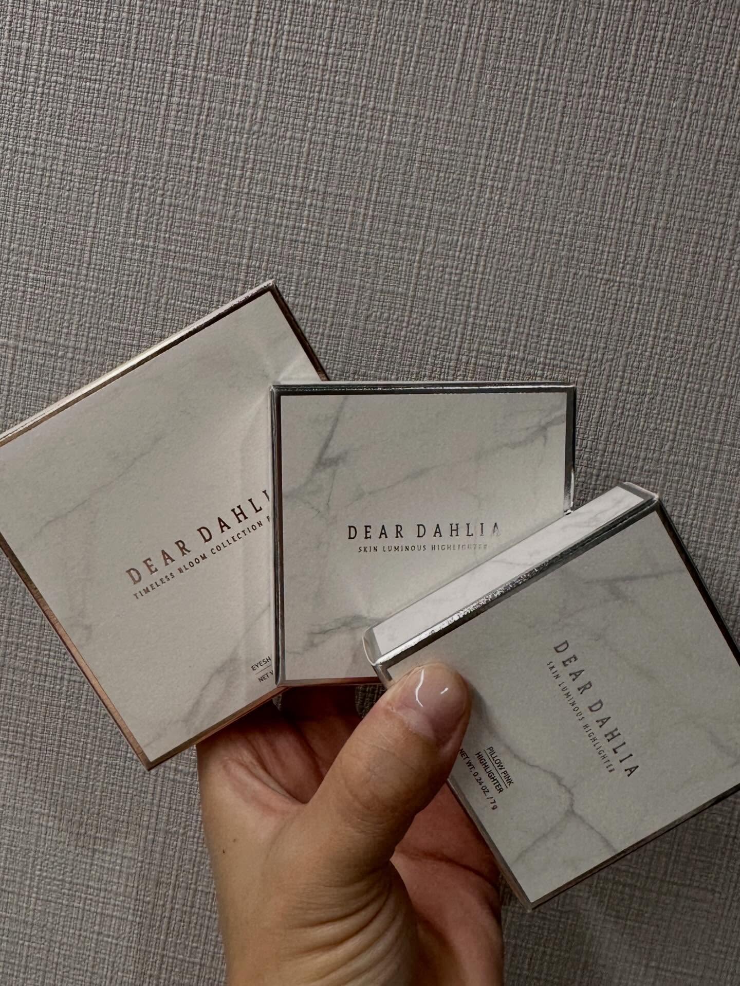 タイムレスブルームコレクションパレット 2021/DEAR DAHLIA/アイシャドウパレットを使ったクチコミ（2枚目）