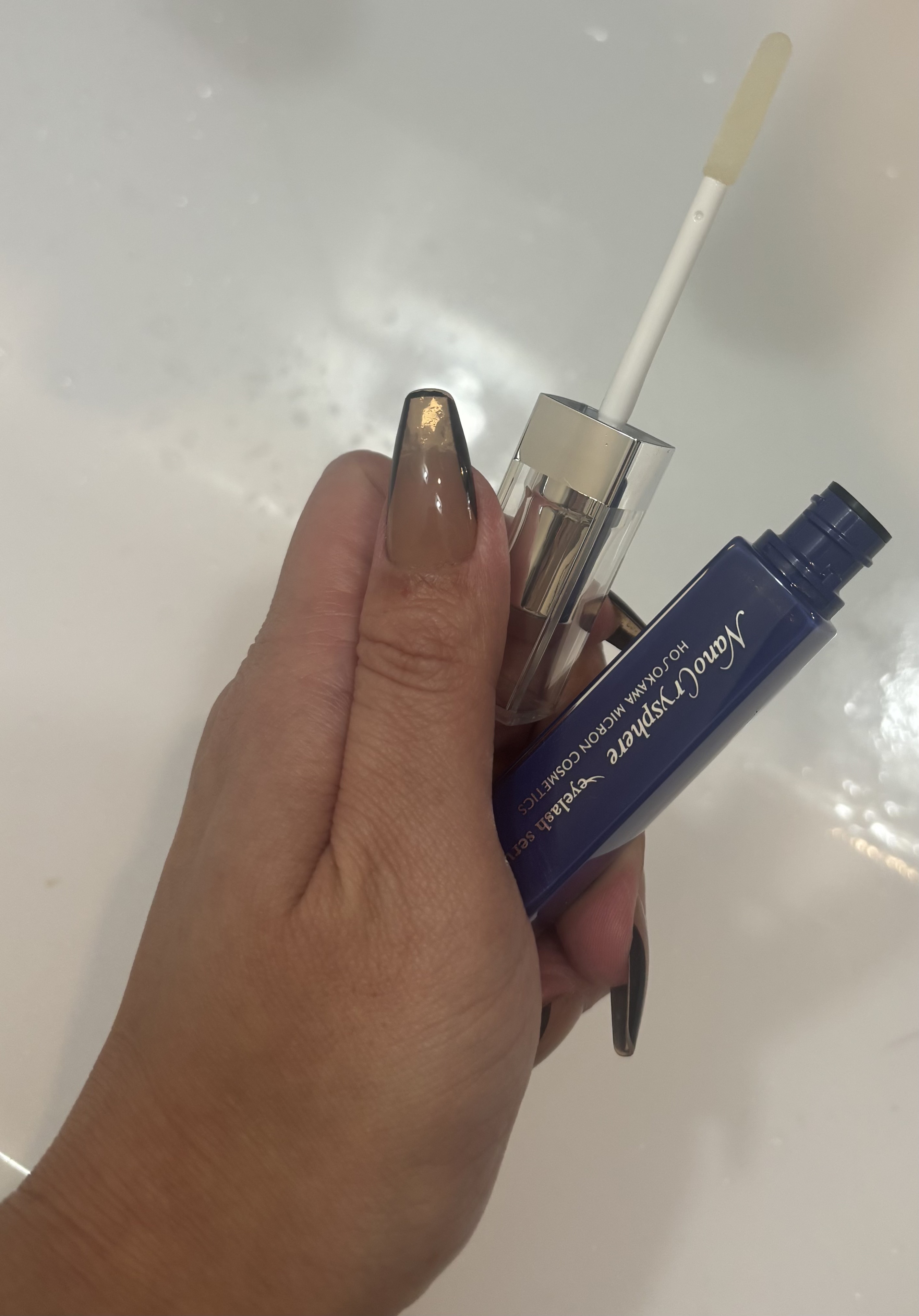 ナノクリスフェアアイラッシュセラム/ナノクリスフェア/まつげ美容液を使ったクチコミ（2枚目）