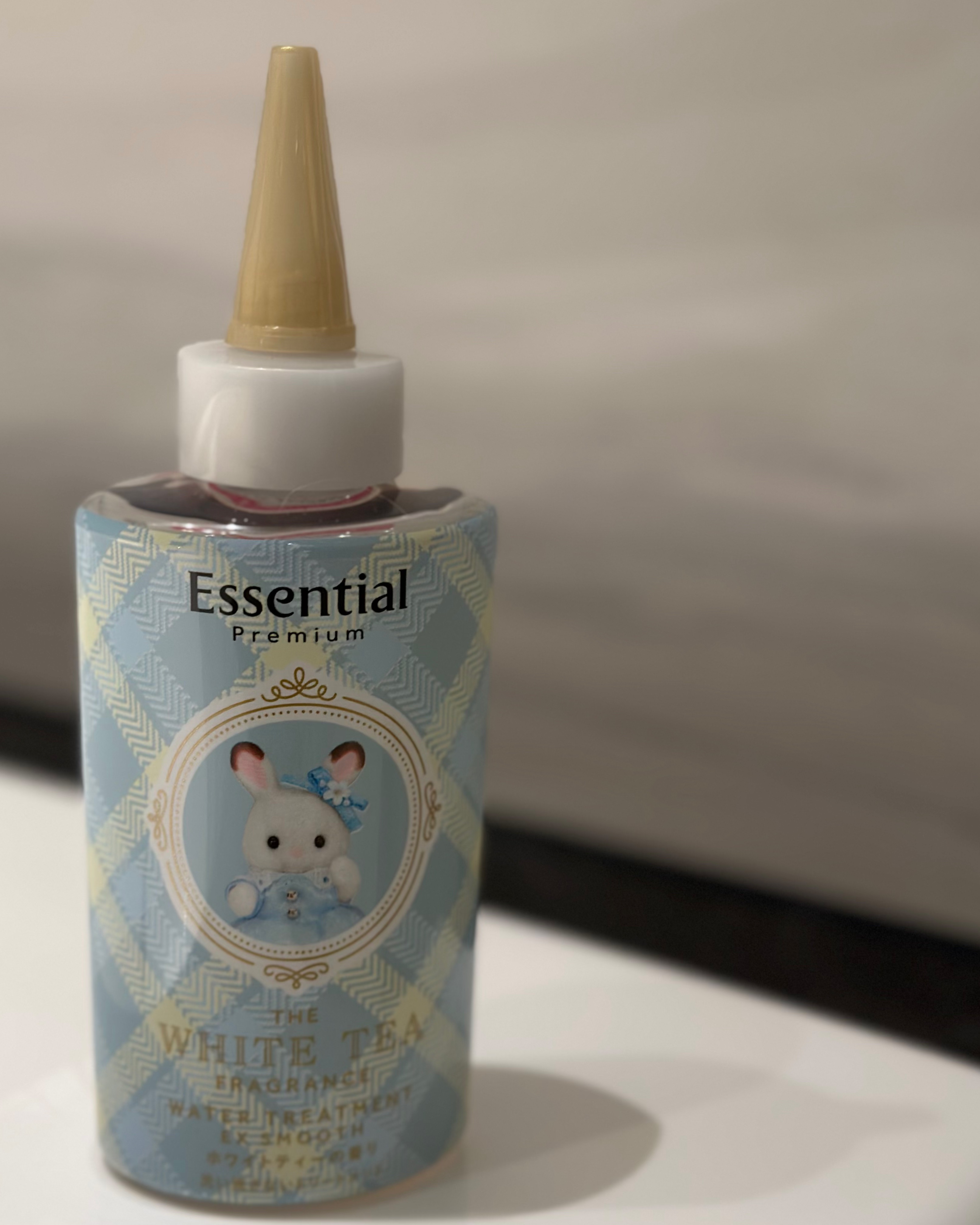 エッセンシャル プレミアム ウォータートリートメント EXスムース/エッセンシャル/アウトバストリートメントを使ったクチコミ（2枚目）