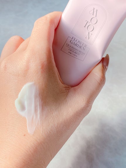 シルクハンドクリーム FLOWER GARDEN /MOTON/ハンドクリームを使ったクチコミ(2枚目)