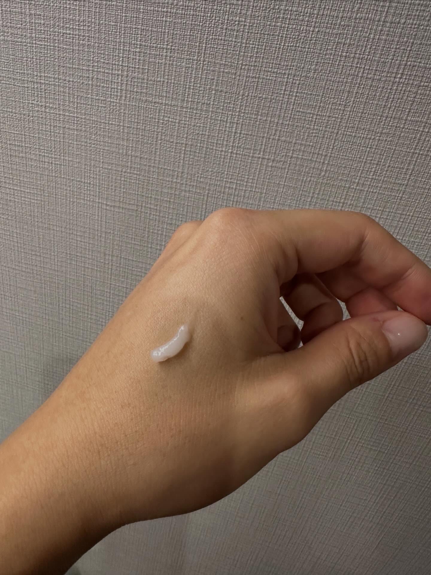 Promille プロミルシャンプー／トリートメントのクチコミ「Promilleさんのホームケアトリートメント
クラシックブーケの香りです💐

お試しシャンプ.....」（2枚目）