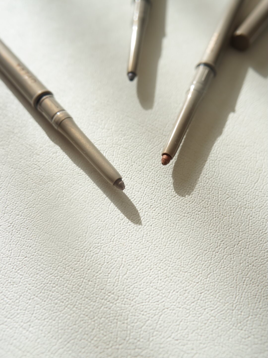 オペラ アイカラーペンシル/OPERA/ペンシルアイライナーを使ったクチコミ（2枚目）